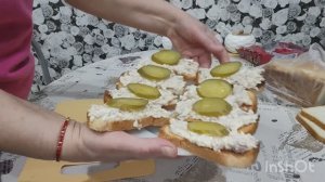 А  из чего сегодня бутерброды🧇☕