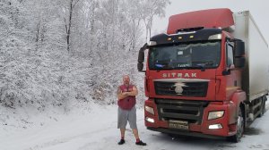 24-11-2025 обзор грузовика SITRAK C7H. 6*2 рефка