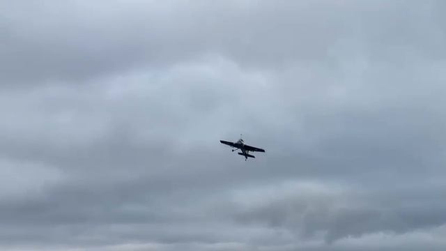 Полет на самолете Як-54 смотреть онлайн