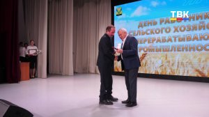 Цифры могли быть выше, но рекорд установлен! В Искитимском районе чествуют представителей АПК