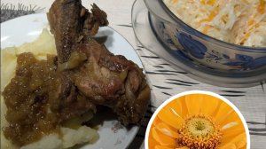 Курица по еврейски,удивительно вкусная! От чего лук тает на сковороде?