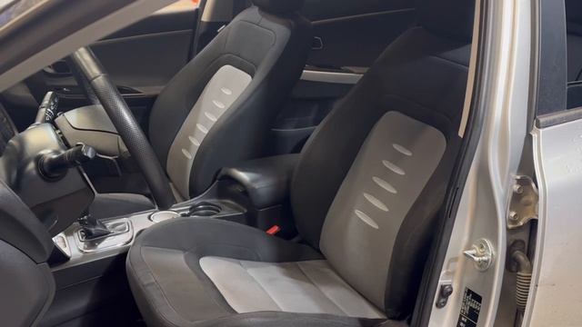 Kia Ceed 2. Авточехлы смотреть онлайн