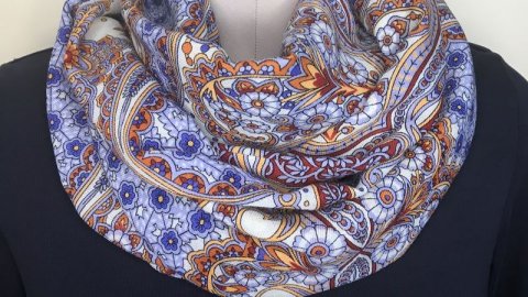 Снуд из павловопосадского платка"Венецианская ночь"