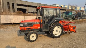 "ЭПСМ"KUBOTA GL241 1112м/ч ПЕРЕДНИЕ ШИНЫ НОВЫЕ, КОНДИЦИОНЕР, АВТО ГОРИЗОНТ-ГЛУБИНА, ВО ВЛАДИВОСТОКЕ