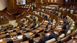 Экс-премьер Молдавии раскрыл схему хищения средств государства правящей партией