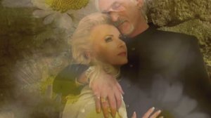 ОСЕННЯЯ ЖЕНЩИНА - красивую песню поёт КОНСТАНТИН ДЕРР