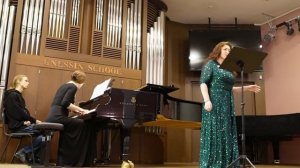 Ольга Алексеева исполняет романс Чайковского «Песнь цыганки». Фортепиано — Ольга Воробьёва