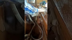 Изготовление подоконника с вырезами из термированного карагача.