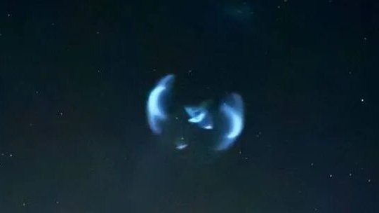 Неизвестный Объект Появился Между Землёй и 3I/ATLAS — Зонд или Комета? | Митио Каку