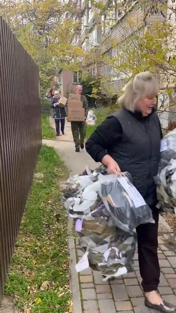 Качинцы помогают фронту смотреть онлайн