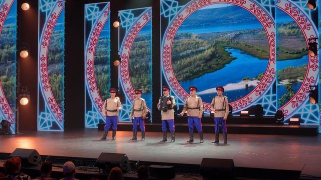 Вокальный ансамбль Ворчане. Казачий круг 2025. 4K(UHD).