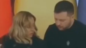 Зеленский взял Мелони сзади прямо на выступлении