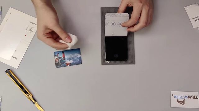 Инструкция по наклейке четырёхслойной гидрогелевой плёнки на изогнутый экран.