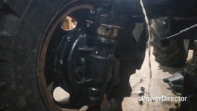 Замена гильзы на бортовой МТЗ-82 правой стороны смотреть онлайн