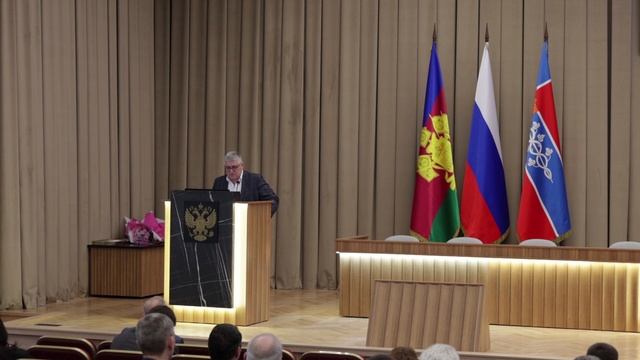 В Армавире приведут в порядок вывески и выходные группы на всех коммерческих объектах