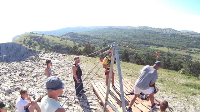 Экстремальный спуск с Ай-Петри. Крым
