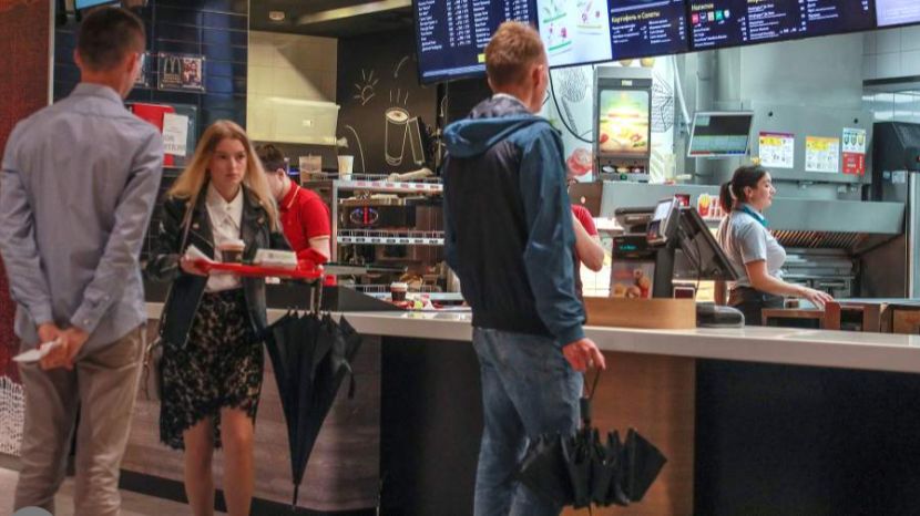 Западные компании продолжают массово регистрировать товарные знаки в РФ. Что это означает