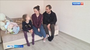 Российские военнослужащие вывели семью с ребенком из Волчанска