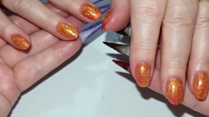 Золотой лоск: укрепляем ногти золотистым гелем — стойкость и шик