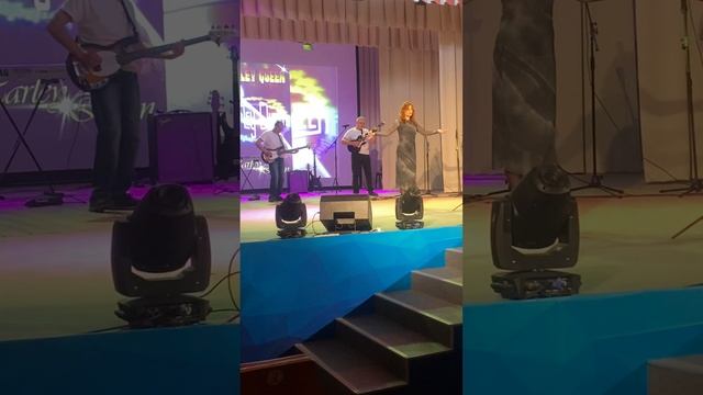 Аленький цветок (аффторская))))