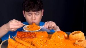 Мукбанг лапша рамен с сыром🧀, жареные креветки🦐, луковые кольца ｜ Еда на камеру ｜