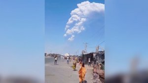 Вулкан Хайли-Губби начал извергаться после тысячалетней спячки в Эфиопии