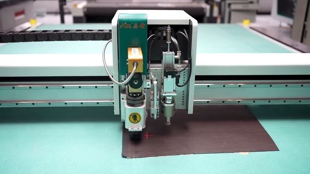 LC-3235 CNC станок для резки кожи | Автоматический режущий комплекс