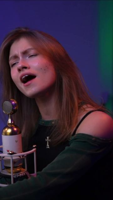 УХОДИ И ДВЕРЬ ЗАКРОЙ - Евгения Отрадная поёт Саша Квашеная