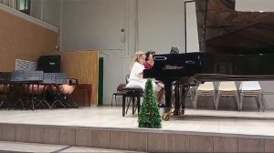 Аня 0 класс дек 2023 ДМШ