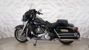 Harley-Davidson Electra Glide vin 5HD1FCME2BB650540