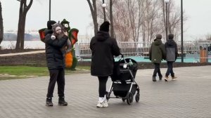 Панков обсудил с жителями благоустройство набережной в Балаково