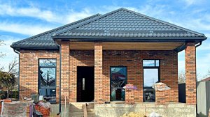 Шикарный дом 150кв.м. 5,5 соток 3 комнаты 2 гардеробные 2 сан узла. Краснодарский край город Армавир