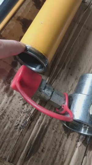 РЕМОНТ центратора, замена уплотнителей гидроцилиндра