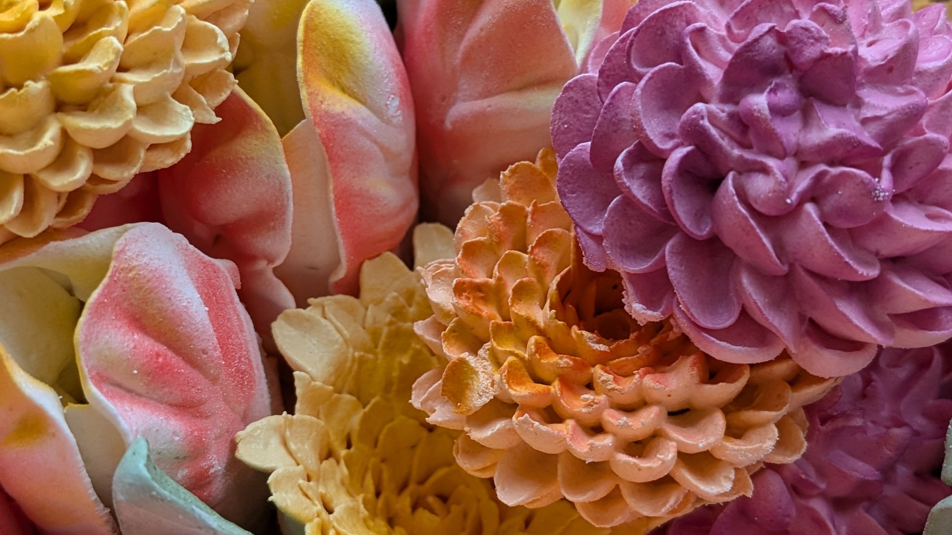 LuxeZefir смотреть онлайн