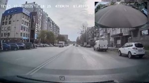 Пример работы видеорегистратора Teyes CC4 PRO