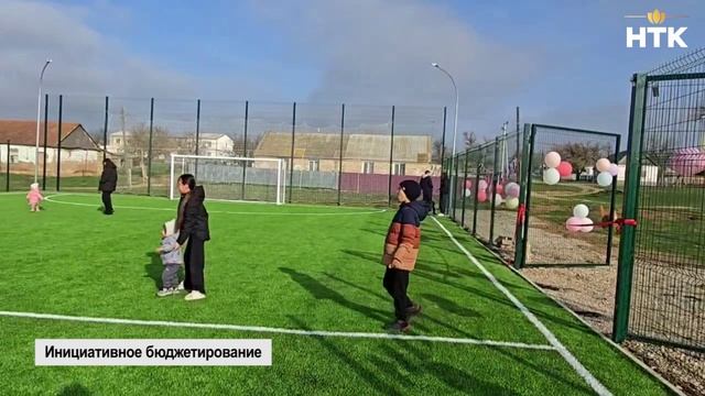 В посёлке Ики-Чонос Целинного района состоялось открытие современного футбольного поля