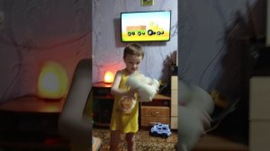 Максим и синий трактор