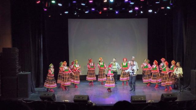 19. Кружилиха . Концерт в Косарева . Финал 21.11.2025 смотреть онлайн