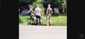 ТЦК_ Толпой Ногами Избивают!