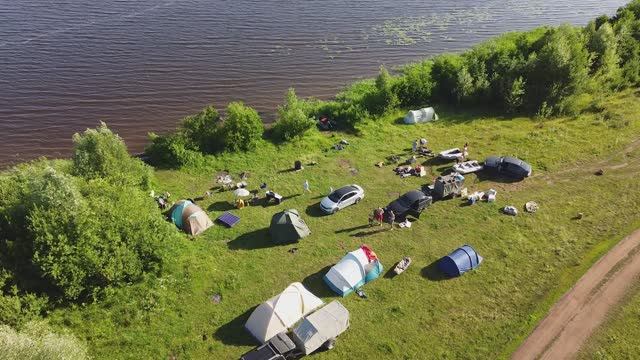 РЕКА,ИЮЛЬ ДЕНЬ ПЕРВЫЙ