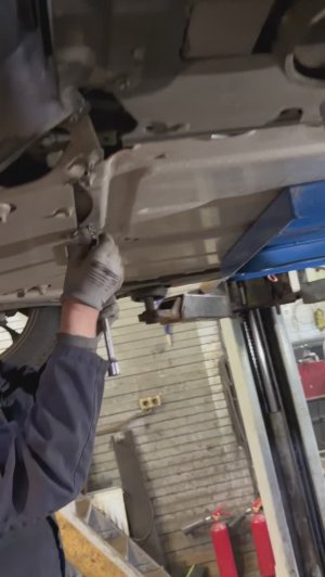 Замена батареи BMW i3 меняем аккумулятор 22 на 42 кВт⋅ч БМВ Ай3