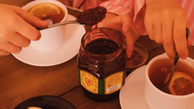 Алиса Искакова -" Чайная история"( Анна Петряшева)