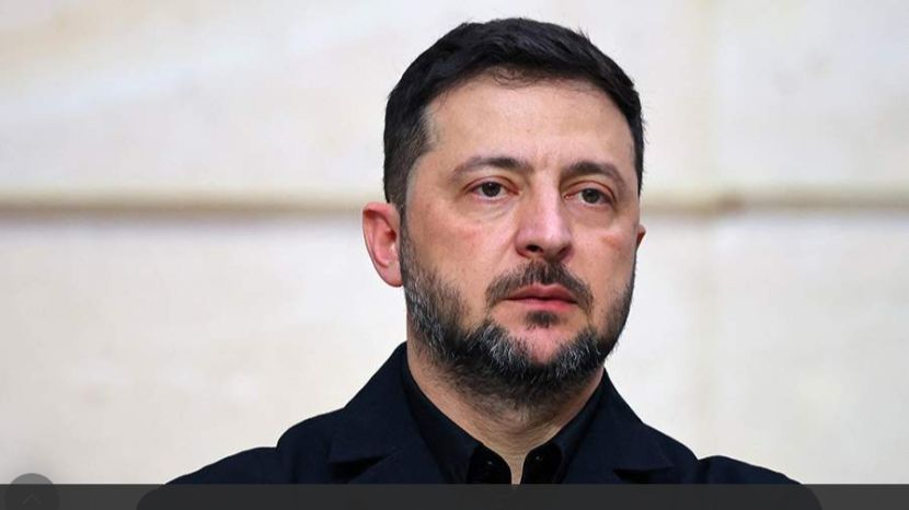 Политолог счел причастным Зеленского к коррупционному скандалу на Украине