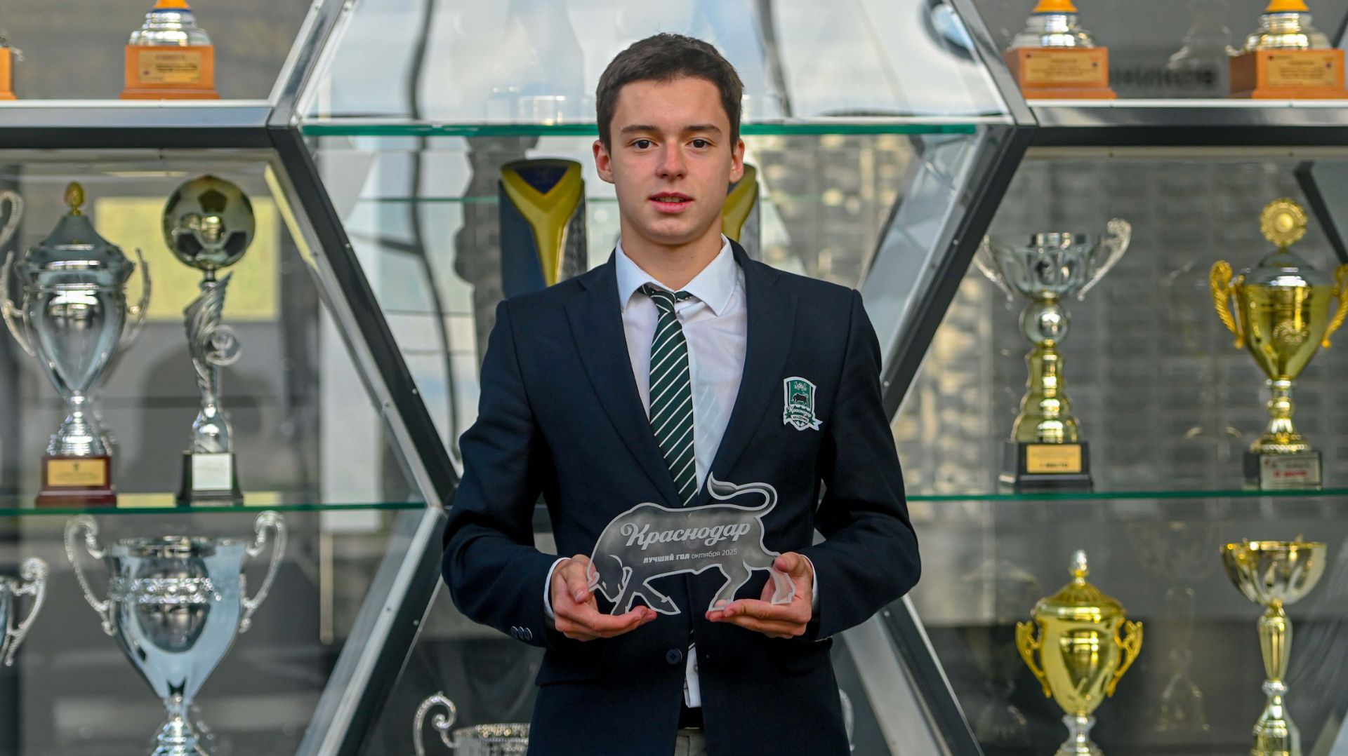 Виктор Попандопуло – автор лучшего гола среди старших команд Академии ФК «Краснодар» в октябре 2025