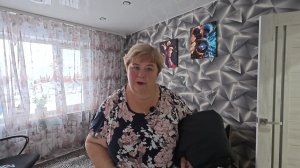 Вешаем новые шторы. Занимаюсь домашними делами.