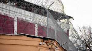 В Калужской области осужденный плеснул кислотой в лицо начальнику колонии