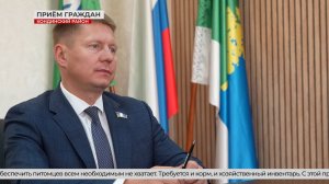 Депутат Думы Югры Денис Свиридов провёл приём граждан в посёлке Междуреченский