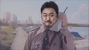 [Киноголик Бережной] ОХОТНИКИ С ПУСТОШИ - это точно не поезд в Пусан