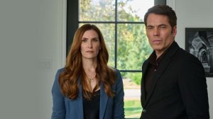 Сюрреалистическая недвижимость - 3 сезон 1 серия / SurrealEstate