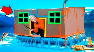 24 Часа в КАРТОННОЙ ЛОДКЕ на Речке ! - Челлендж ! А4